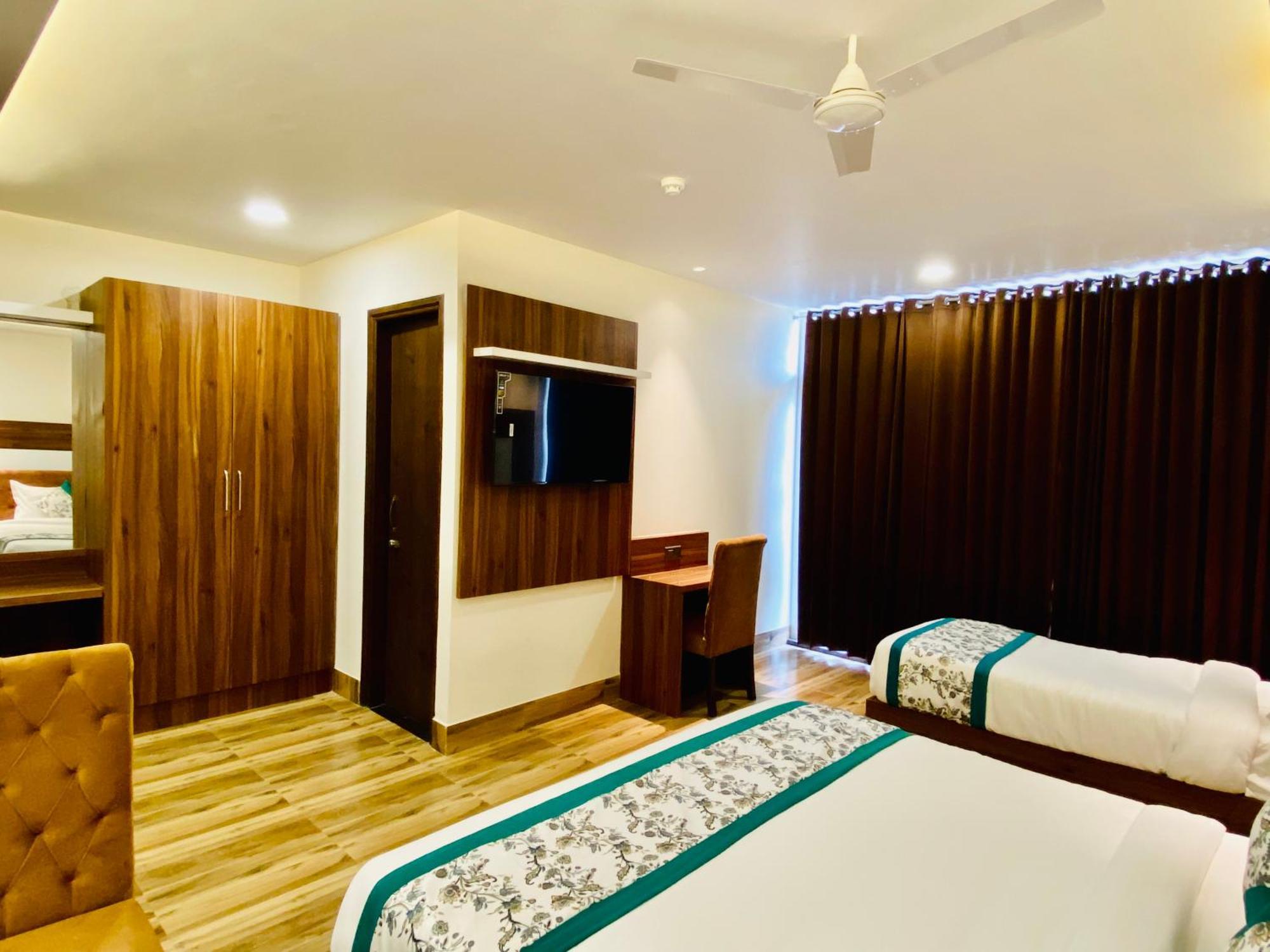 Hotel White House 350 Mtr From Golden Temple Amritsar Zewnętrze zdjęcie