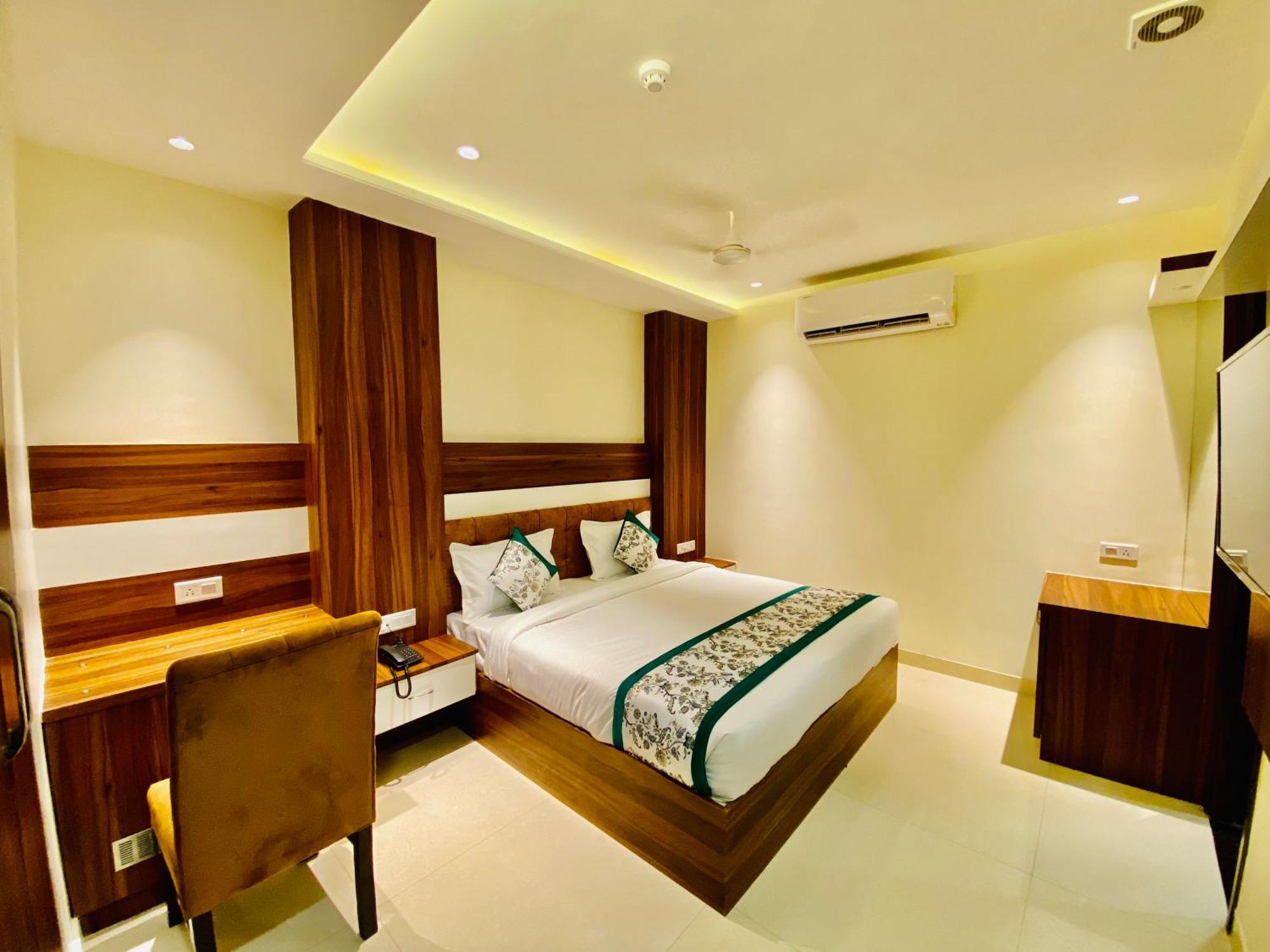 Hotel White House 350 Mtr From Golden Temple Amritsar Zewnętrze zdjęcie